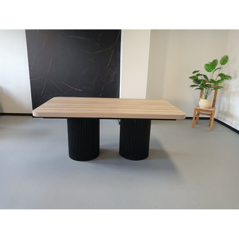 STÓŁ S64 KOLUMNOWY DREWNIANO-METALOWY BLAT FORNIR DĘBOWY LAKIEROWANY 5,4 CM PODSTAWA METALOWA CZARNA